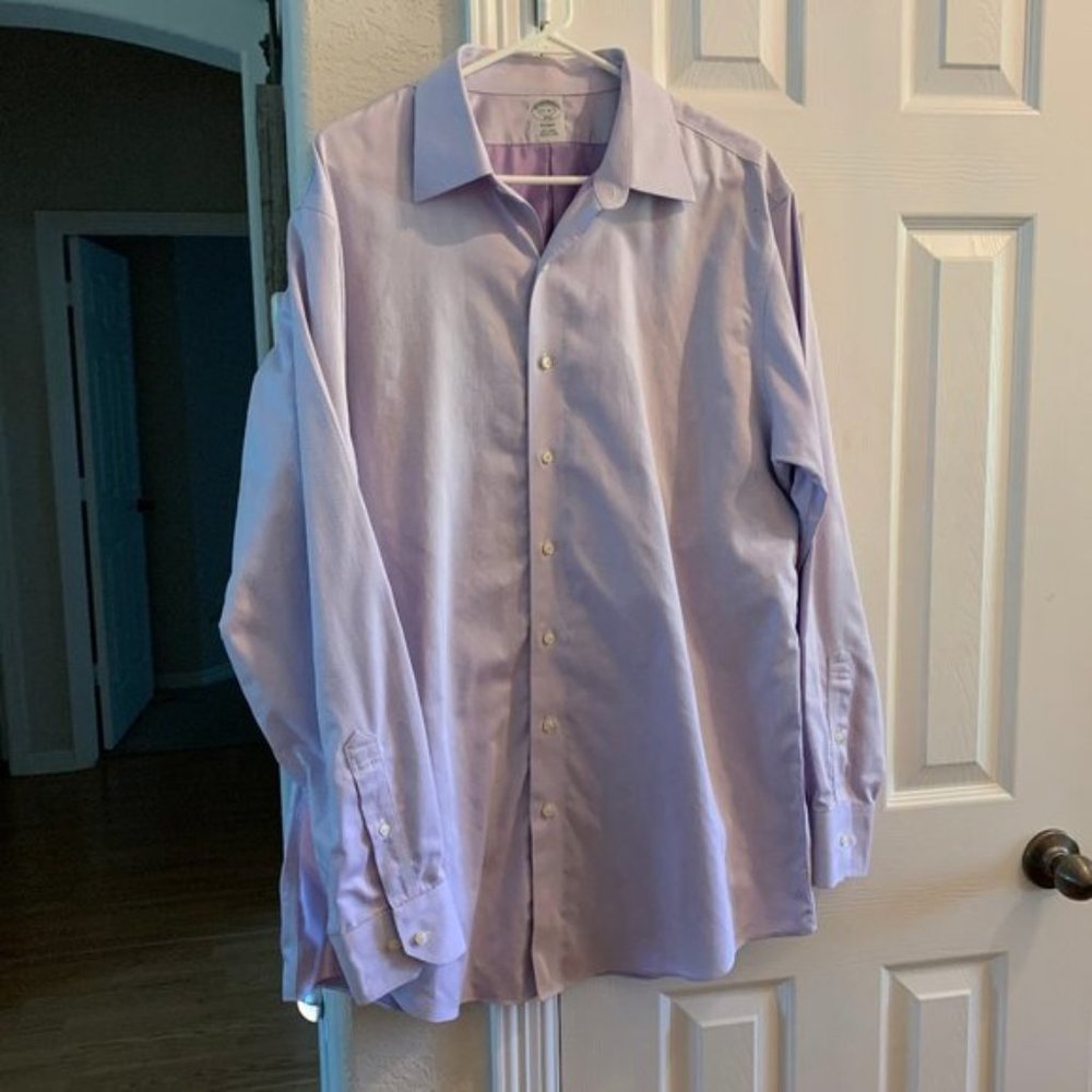 Brooks Brothers lg sleeve button down dress shirt